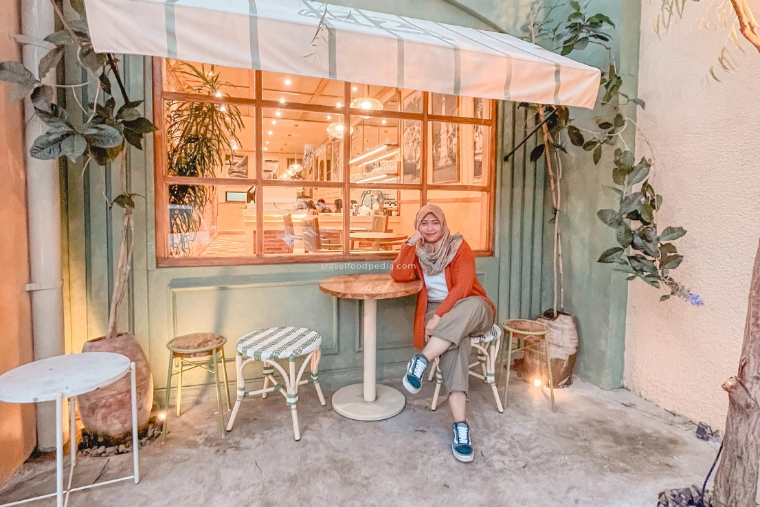 ZIZI Coffee Pizza & Salad Jogja