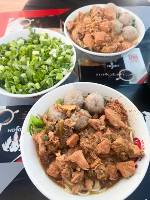 Mie Ayam Bang Iwan Petanahan-