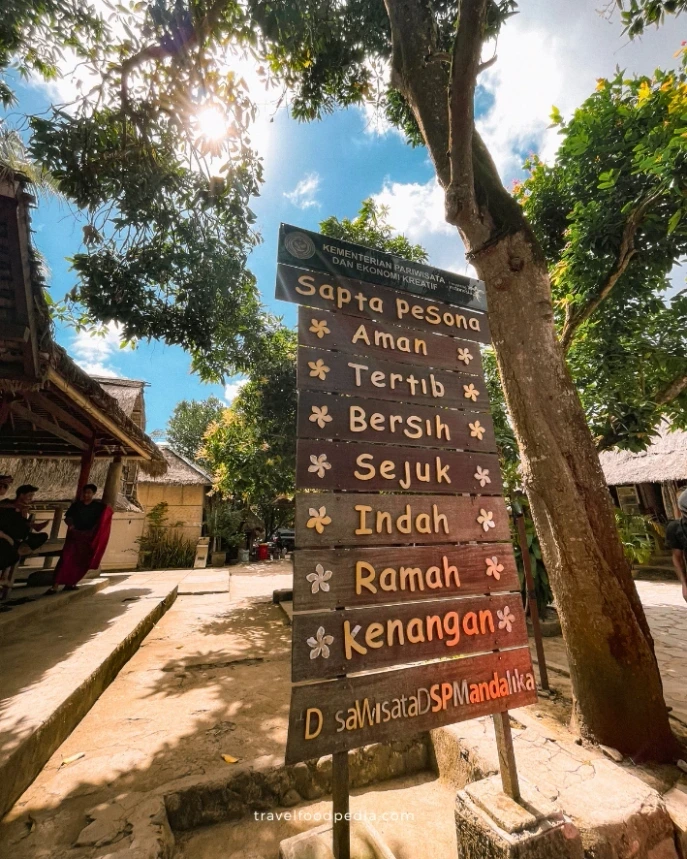 Suku Sasak di Desa Sade Lombok