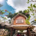 Suku Sasak di Desa Sade Lombok-