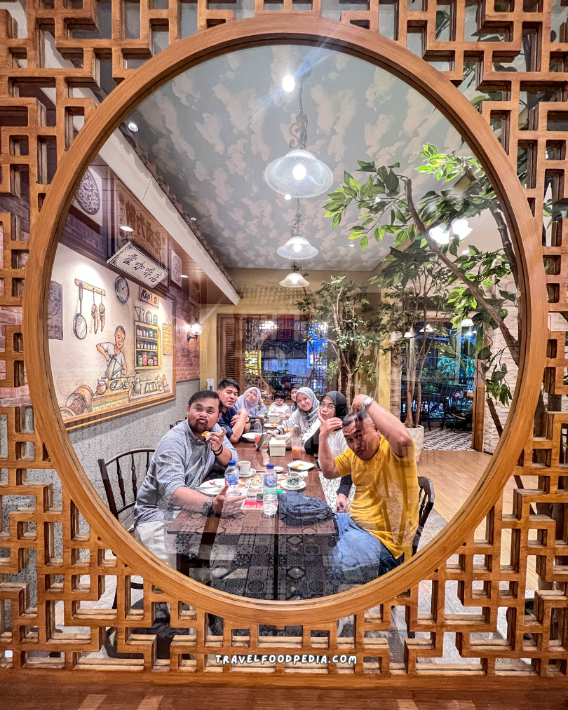 KHO KOPITIAM MALANG KAYUTANGAN