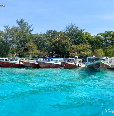 1 HARI 1 MALAM DI GILI TRAWANGAN (7)