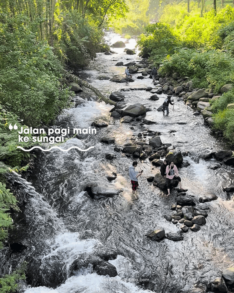 RIVER TUBING DAN CAMPING DI LEMBAH BROMO