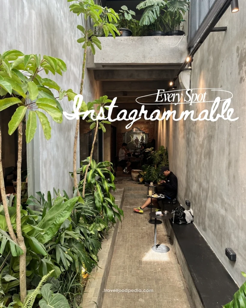 Instagrammable Volks Coffee Surabaya