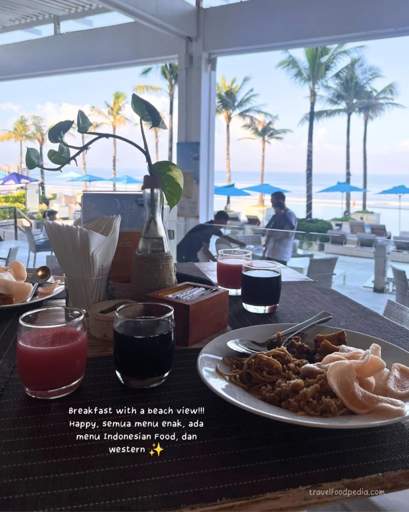 Sarapan Hotel LV8 Resort Canggu Bali