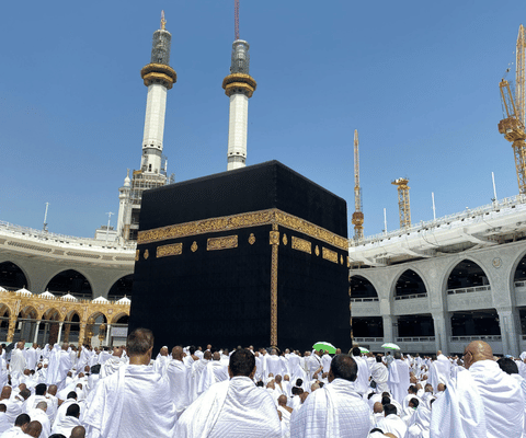 Berapa Minimal Peserta Umroh Private Keluarga