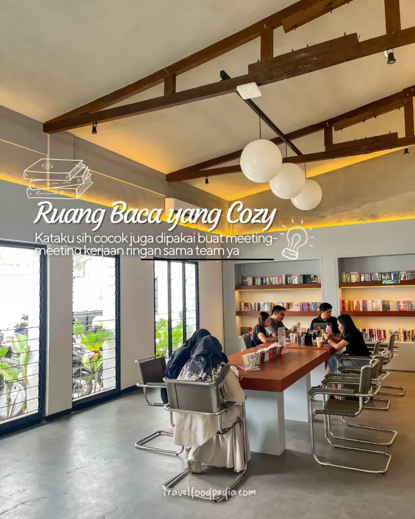 INDOOR CAFE KOPI NAKO JOGJA