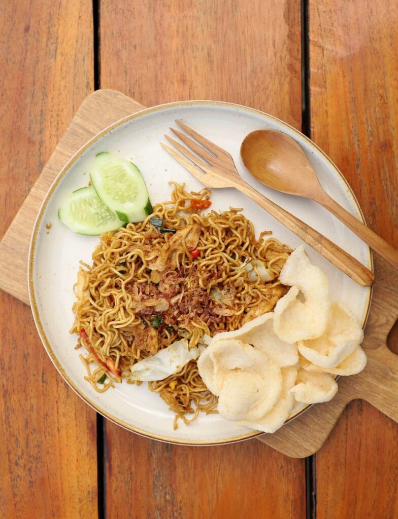 Kedai Bukit Rhema Magelang: Tempat Makan Keluarga dengan View Perbukitan Menoreh