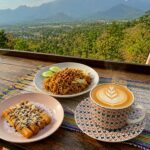 Kedai Bukit Rhema Magelang: Tempat Makan Keluarga dengan View Perbukitan Menoreh